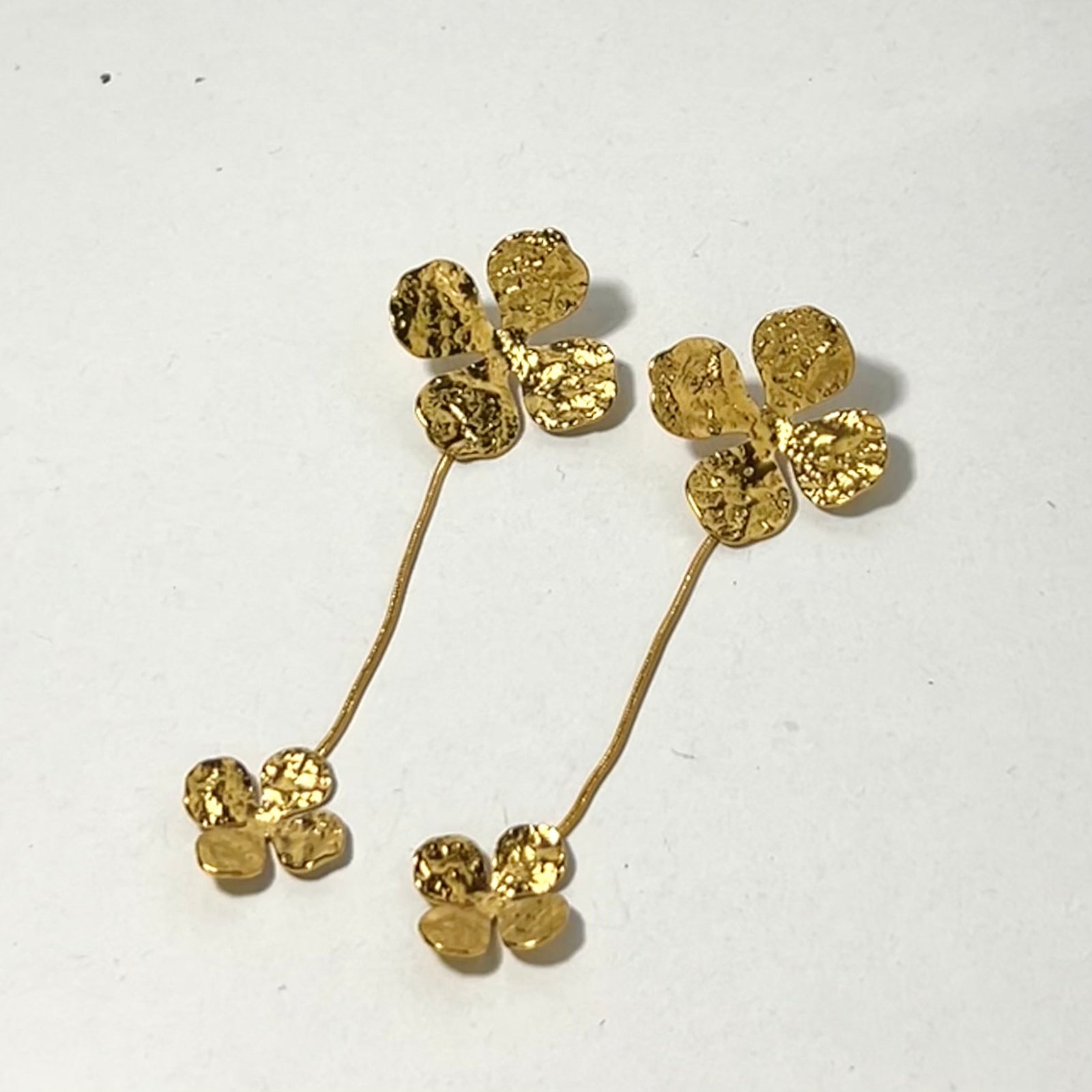 Pendientes Flo